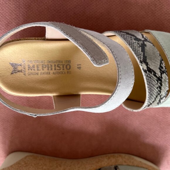 Mephisto Gianna Platform Sandal - Picture 7 of 7